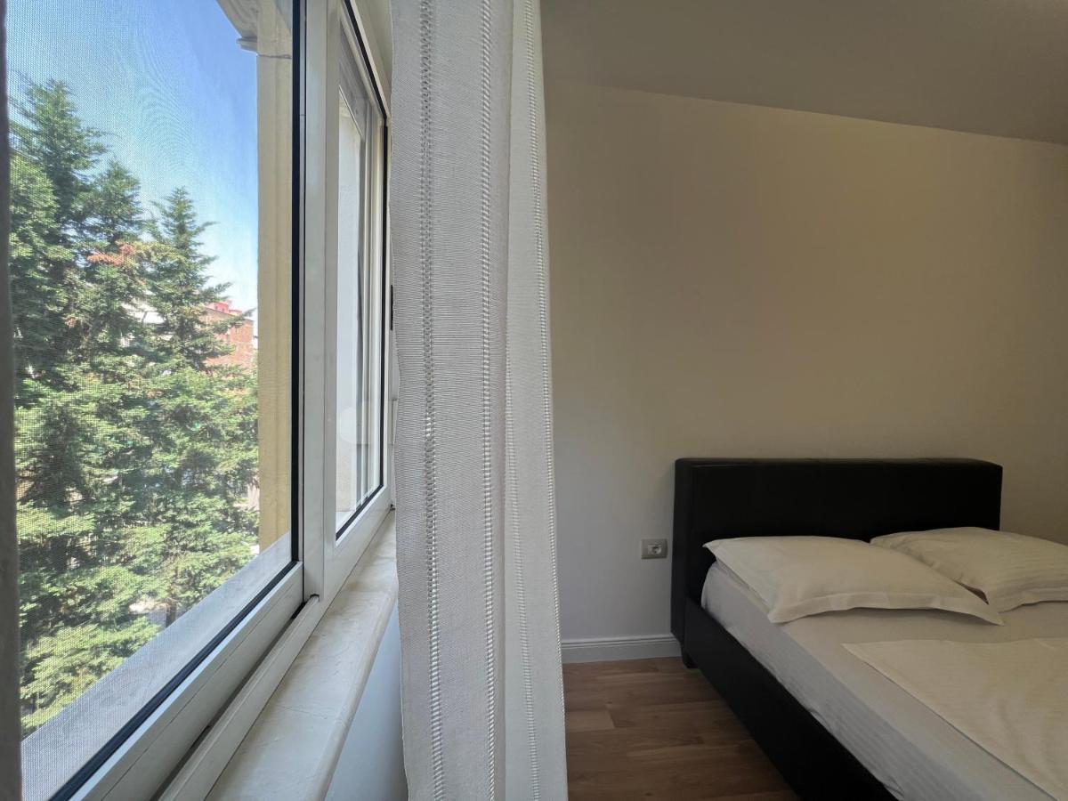 Apartamento Lana Studio Tirana Exterior foto